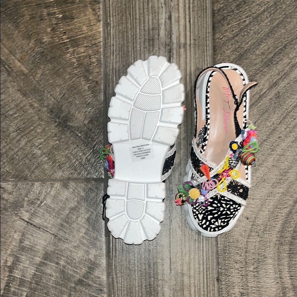 Betsey Johnson Black and White Sandals with Pom-Poms - Picture 3 of 3